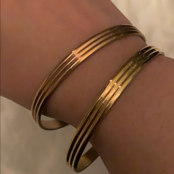 Simple Designed Gold Bangles